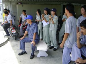 ส่งเสริมกิจกรรมด้านกีฬาให้กับพนักงาน